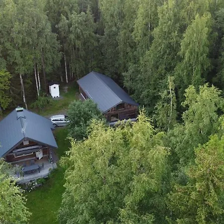 Tyrni Chalet *